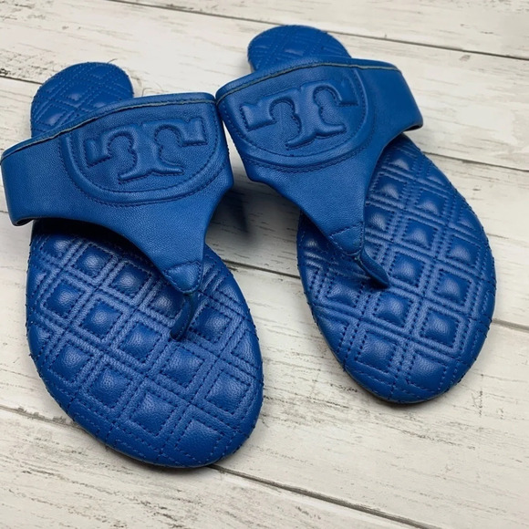 Tory Burch Fleming Flat Thong Sandals Large Logo Blue Summer Flip Flop - Picture 3 of 10